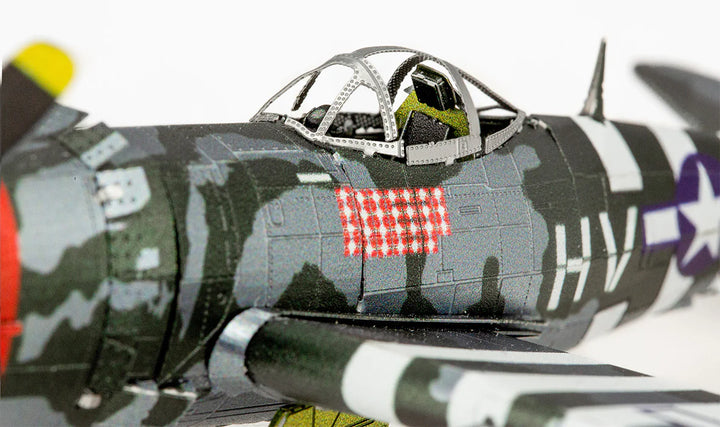 Metal Earth | P-47 Thunderbolt - Hobby & Collectables