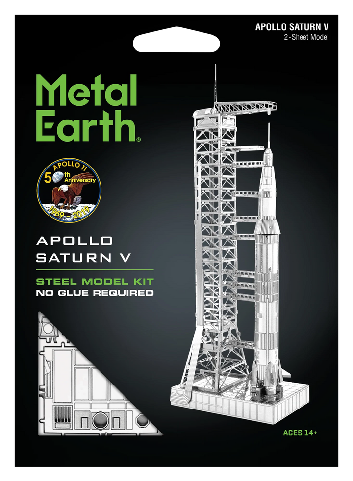 Me Apollo Saturn v with Gantry - Silver / N/a - Hobby & Collectables