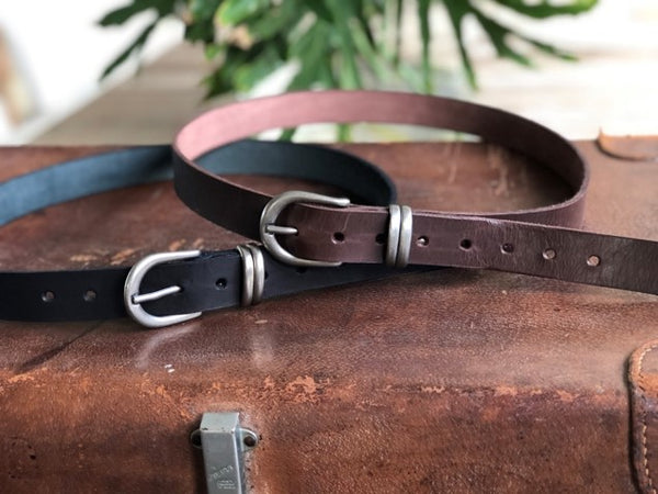 The Gentry leather belt with silver buckle